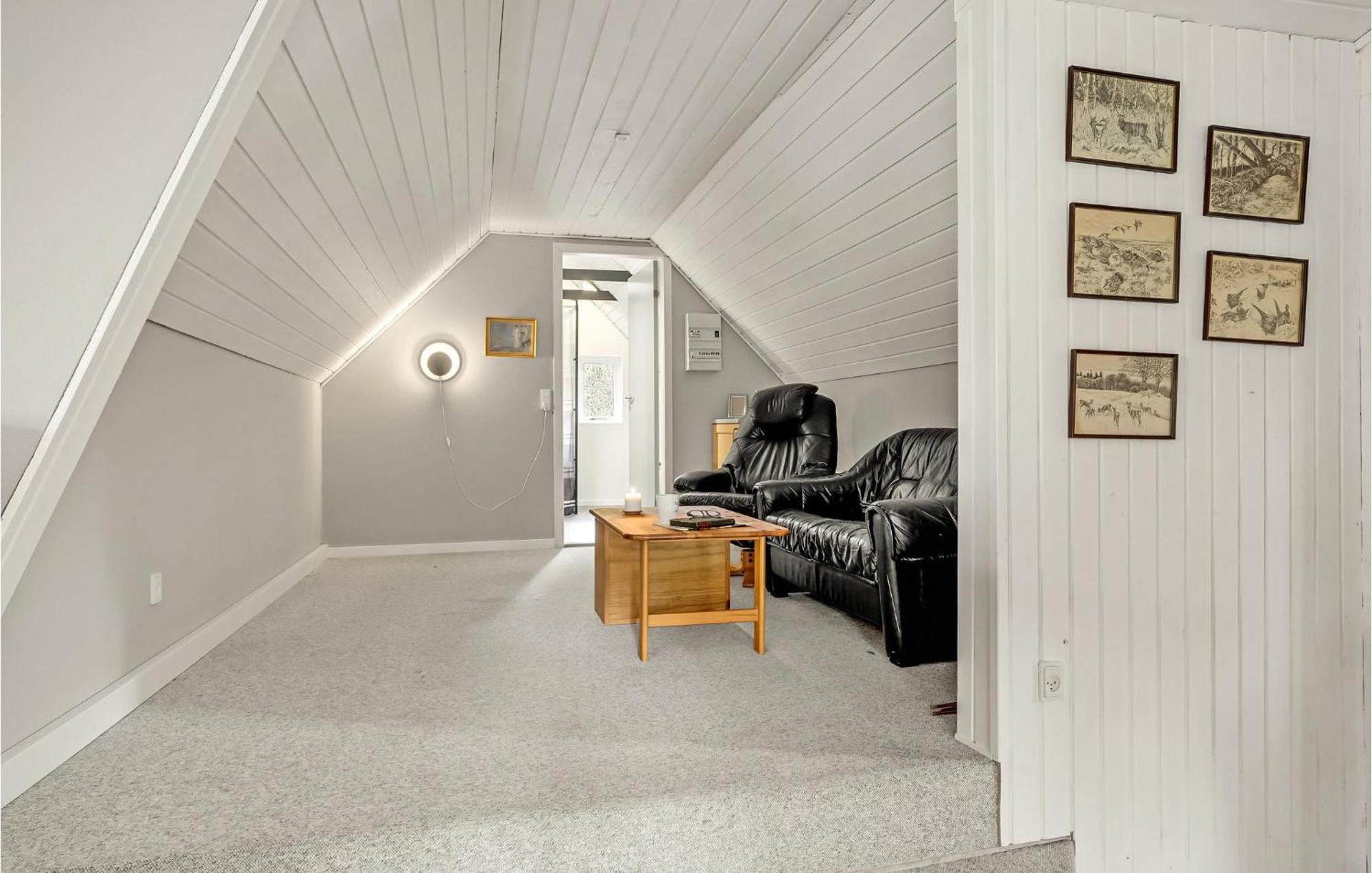 Beautiful Home In Herning With Kitchen 외부 사진